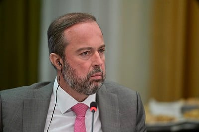 Margem Equatorial 'não contradiz' interesse brasileiro em economia verde, diz Silveira