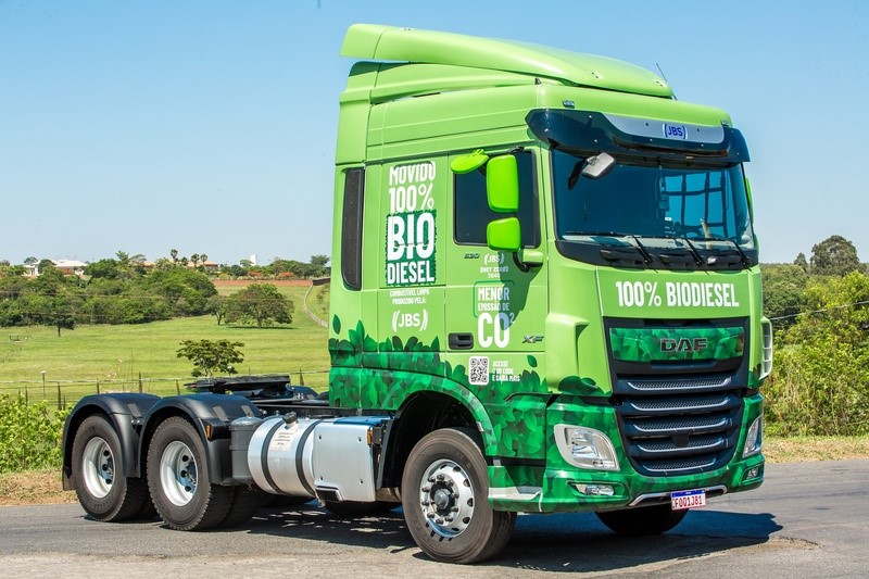 JBS faz ‘teste de percepção com motoristas’ e diz que biodiesel 100% pode substituir diesel