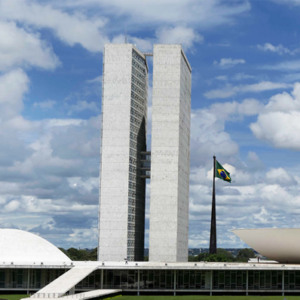 MPs 1.300 e 1.304 começam a tramitar no Congresso