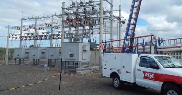 Subestação da RGE em manutenção