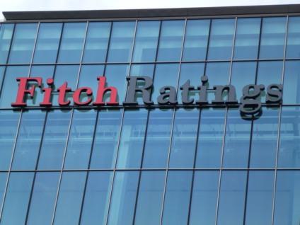 Fitch aponta tarifas elevadas para mercado cativo e desafio para as comercializadoras com PLD baixo