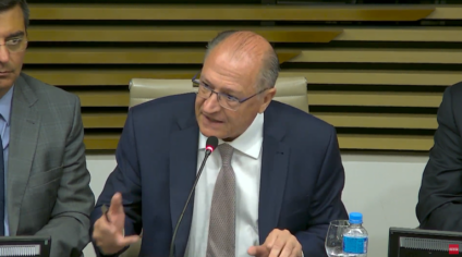 Alckmin discute investimentos em setor elétrico brasileiro com estatal chinesa