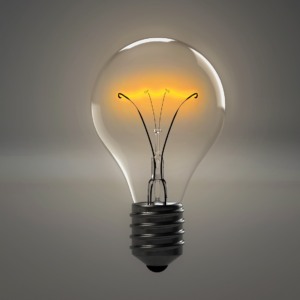 lampada em fundo cinza