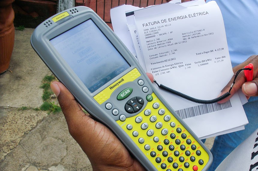 Leitura-de-relogio-medicao-fatura-de-eletricidade-Conta-de-luz-Foto-Divulgacao-CEA