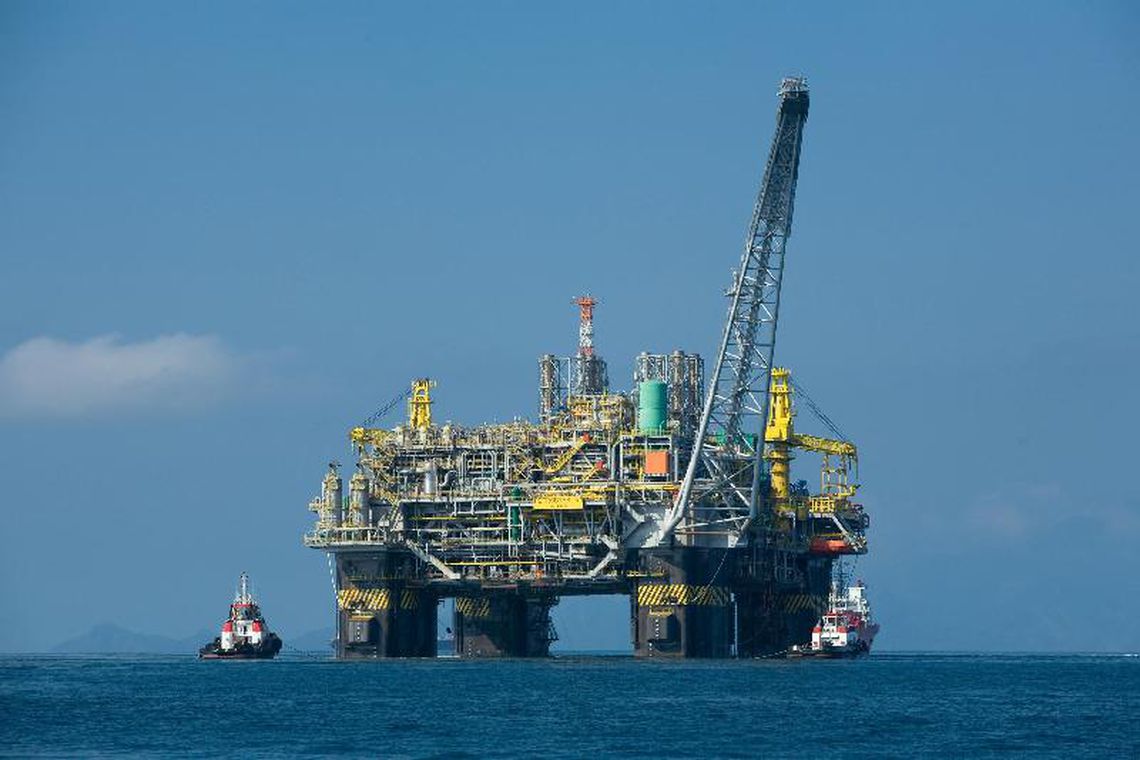 Petrobras identifica presença de petróleo em poço no pré-sal da Bacia de Santos Petrobras identifica presença de petróleo em poço no pré-sal da Bacia de Santos