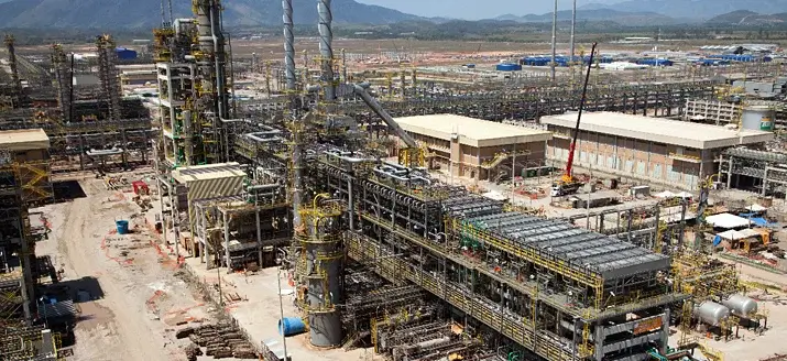 Petrobras anuncia retomada de obras em outra refinaria envolvida na Lava-Jato