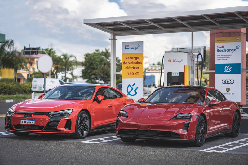 Audi e Porsche fecham acordo com a Raízen para ampliar rede de carregamento de veículos elétricos