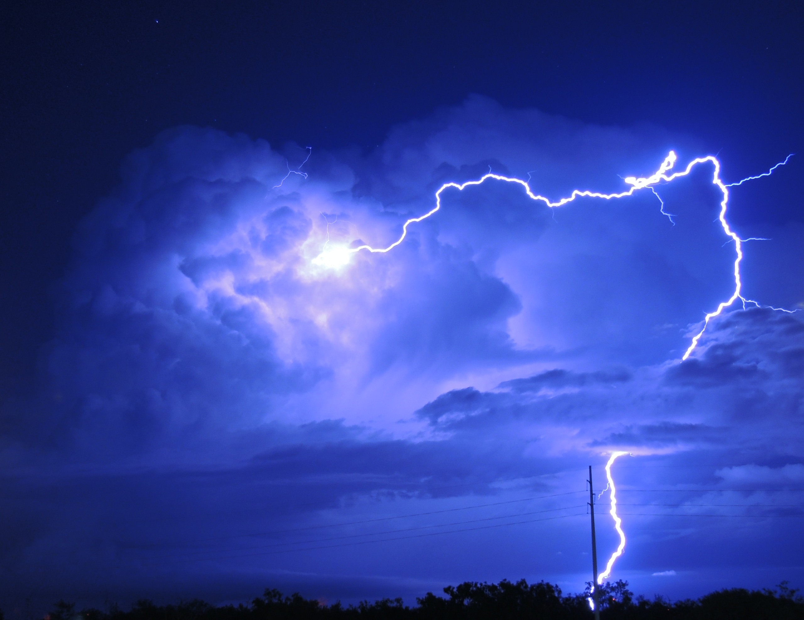 Tempestade_/ Crédito: NOAA-on-Unsplash