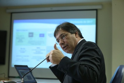 Brasília – O presidente da Eletrobras, Wilson Ferreira Junior, fala sobre os resultados da empresa em 2017, e apresenta o andamento do Plano Diretor de Negócios e Gestão 2018-2022 (Valter Campanato/Agência Brasil)