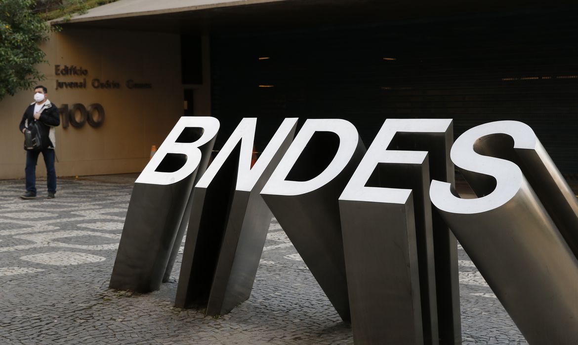 Rio de Janeiro – Edifício sede do BNDES, Banco Nacional de Desenvolvimento Econômico e Social, no Centro do Rio. (Fernando Frazão/Agência Brasil)