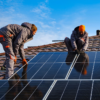 Instalação de paineis solares em telhado