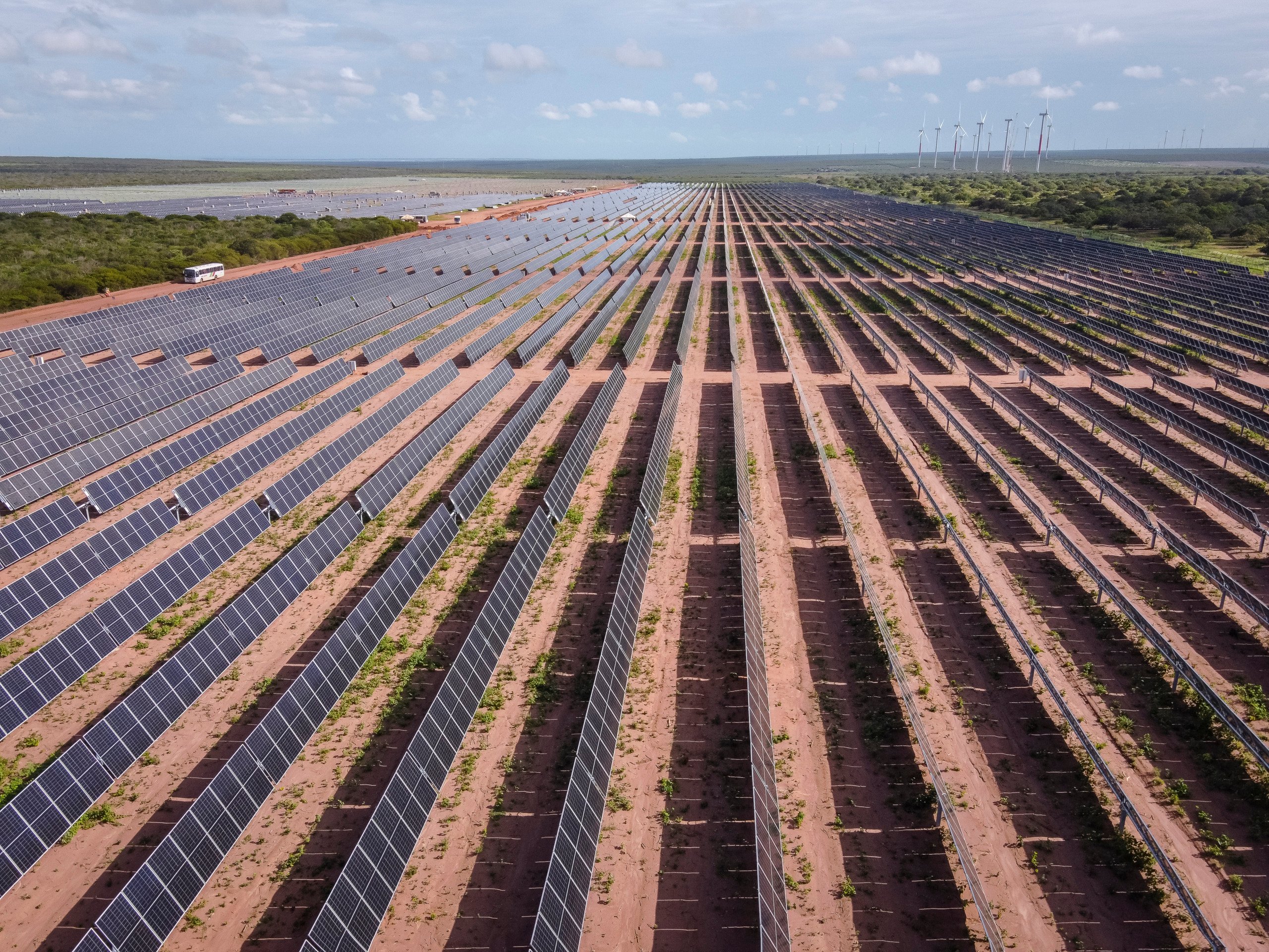 Usina solar fotovoltaica - Foto: Divulgação