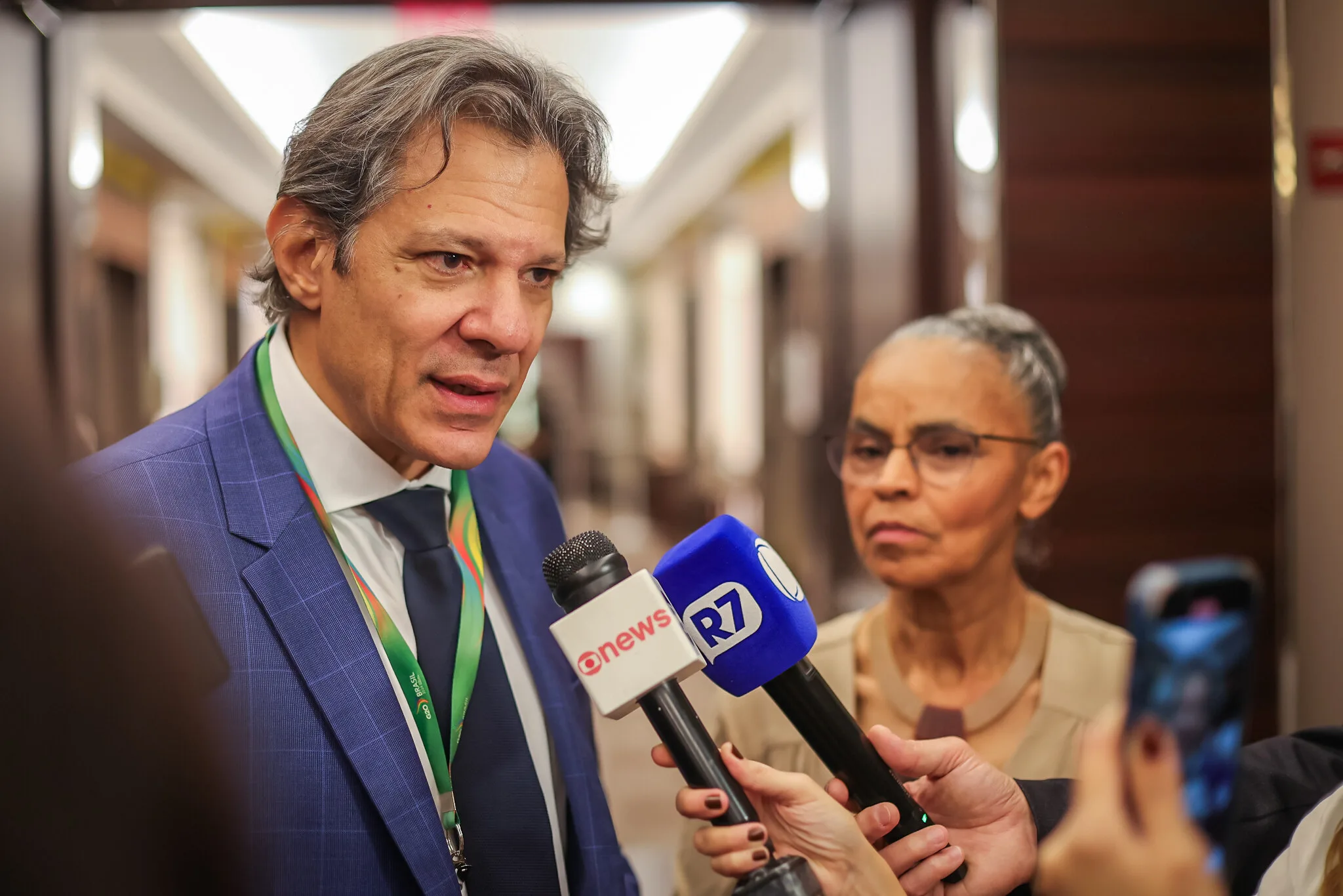 Ministro da Fazenda, Fernando Haddad, e ministra do Meio Ambiente e Mudança do Clima, Marina Silva, após lançamento da plataforma BIP.