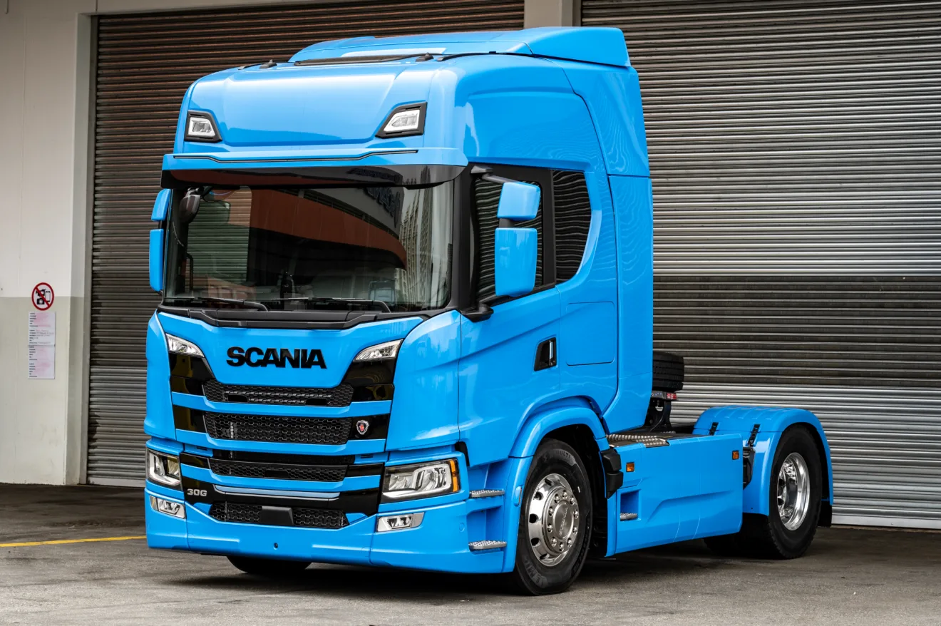 Caminhão elétrico 30 G 4x2 da Scania