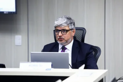 Ricardo Tili, diretor da Aneel, durante 3ª reunião ordinária da diretoria de 2025