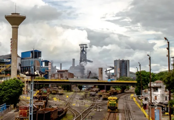 Usina CSN em Volta Redonda. Foto: CSN