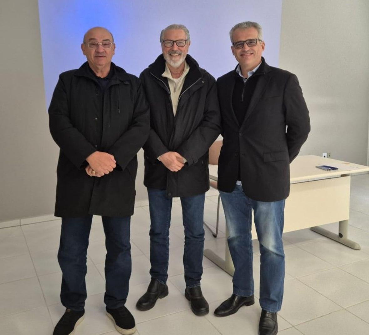 Marcos Madureira, Mário Menel e Rodrigo Ferreira