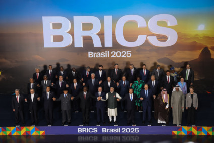 Rio de Janeiro (RJ), 07/07/2025 - O presidente do Brasil, Luiz Inácio Lula da Silva e autoridades dos países-membros e convidados do BRICS durante foto oficial, no Museu da Arte Moderna do Rio de Janeiro (MAM-RJ). Foto: Tomaz Silva/Agência Brasil