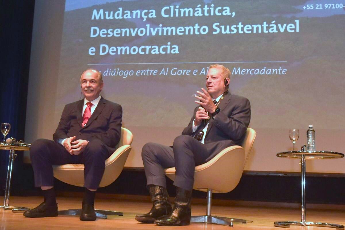 Al Gore e Aloizio Mercadante falam sobre Brasil e a Crise Climática. Crédito Foto André Telles (BNDES)