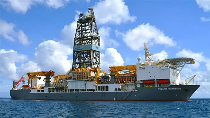 Navio-sonda Valaris Renaissance, urilizado pela BP no bloco Bumerangue