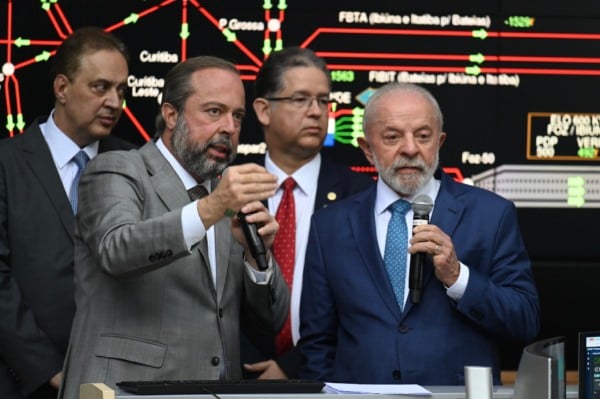 Alexandre Silveira, Lula, Marcio Rea e Christiano Vieira da Silva em cerimônia de interligação do Linhão de Tucuruí | Foto: Ricardo Botelho/MME